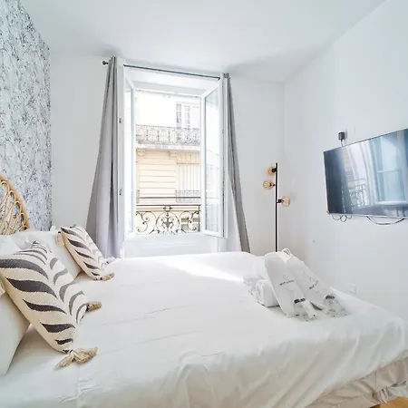 Magnifique Appartement Parisien Exterior photo